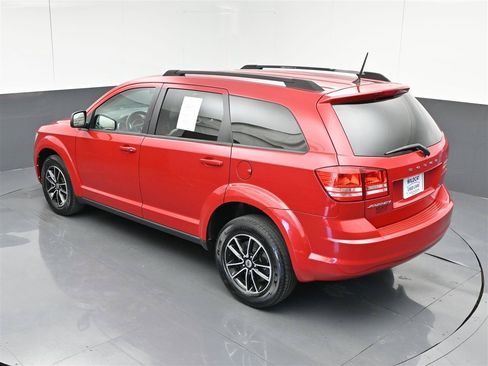 Used 2018 Dodge Journey SE w/ Blacktop Package FWD image 24