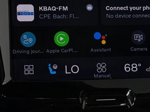 Used 2023 Volvo XC60 B5 Ultimate w/ Climate Package image 18