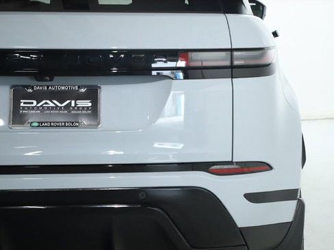 Certified 2025 Land Rover Range Rover Evoque S AWD/4WD image 43