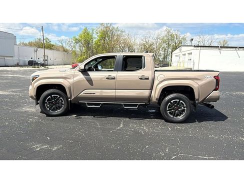 New 2026 Toyota Tacoma TRD Sport AWD/4WD image 4