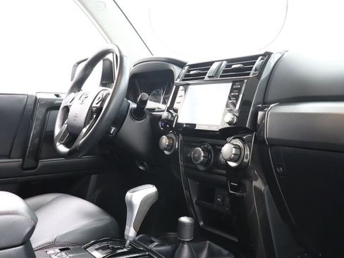 Used 2022 Toyota 4Runner TRD Off-Road Premium w/ Moonroof Package image 29