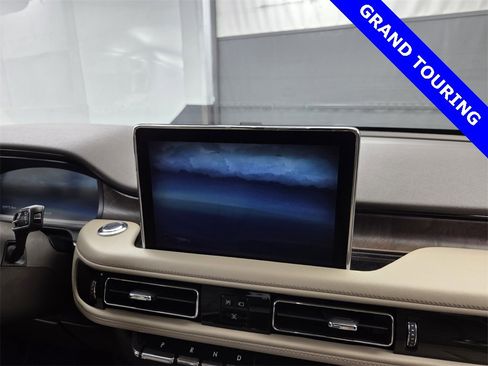 Used 2021 Lincoln Aviator Grand Touring w/ Elements Package Plus image 20