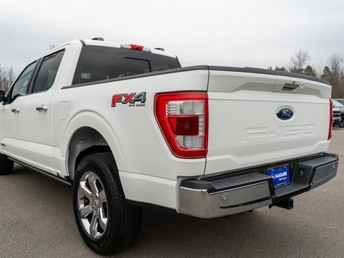 Used 2022 Ford F150 Lariat w/ Equipment Group 502A High image 8