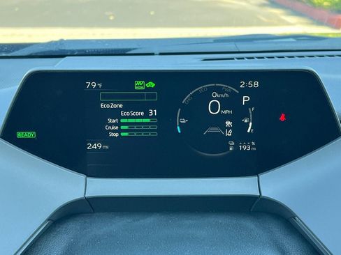 New 2026 Toyota Prius Plug-In Hybrid FWD image 29