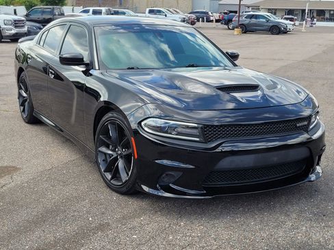 Used 2021 Dodge Charger R/T w/ Carbon/Suede Interior Package RWD image 4