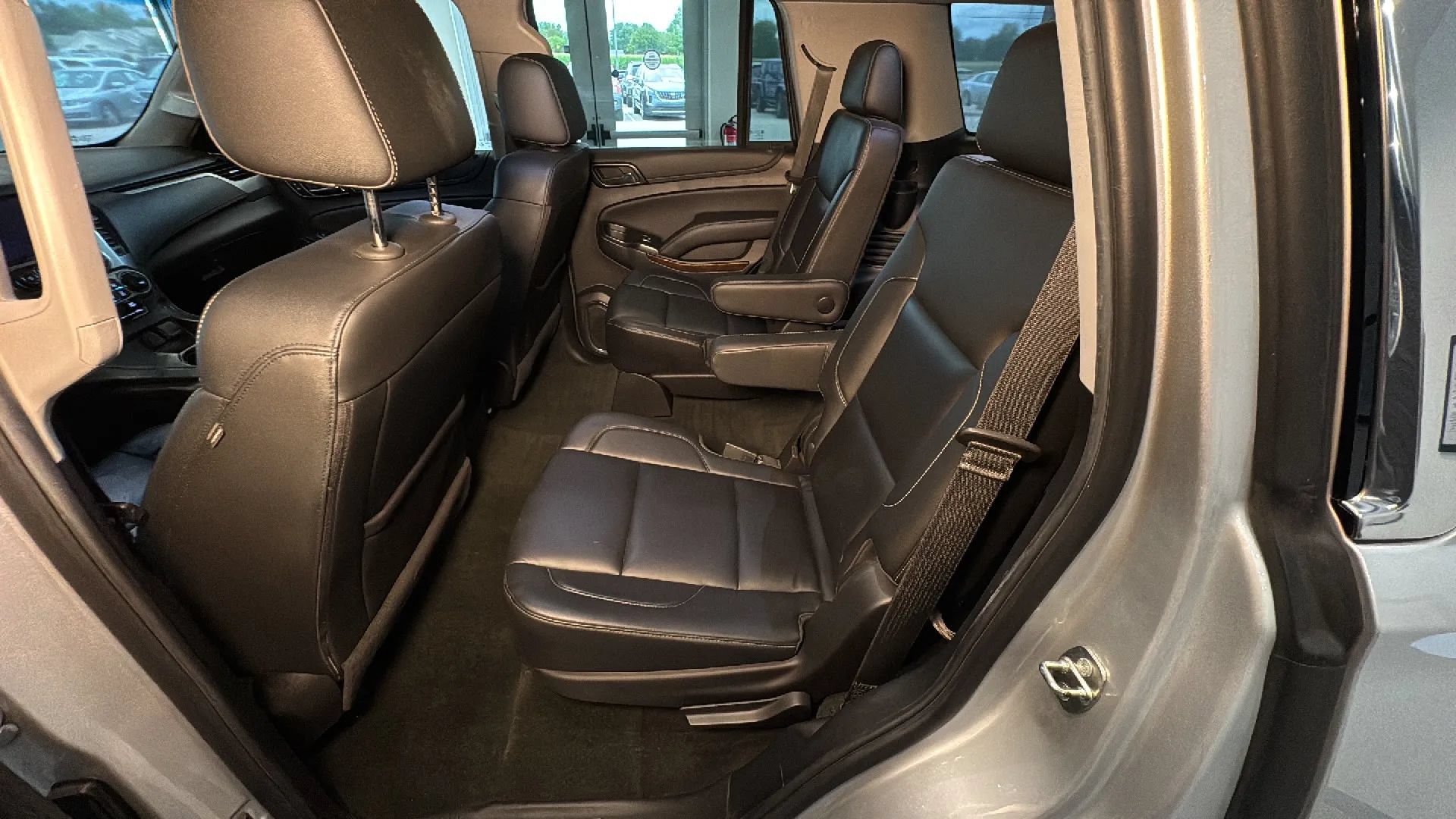 Used 2018 Chevrolet Tahoe LT AWD/4WD image 42