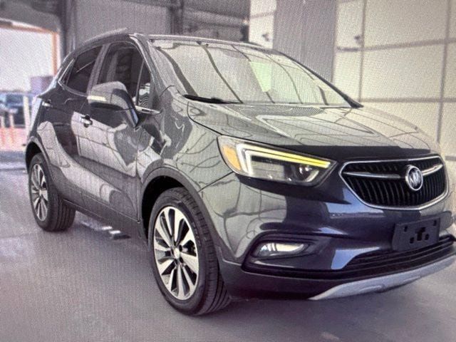 Used 2018 Buick Encore Essence FWD image 14
