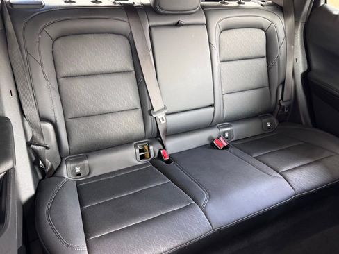 Used 2025 Chevrolet Equinox LT w/ Convenience Package II image 20