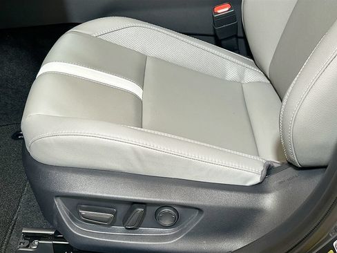 New 2026 Toyota Camry SE w/ Convenience Package FWD image 18