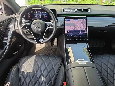 Used 2023 Mercedes-Benz S 580 4MATIC Sedan w/ AMG Line image 19