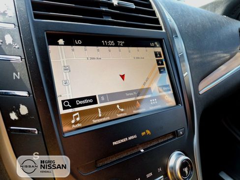 Used 2019 Lincoln MKC Reserve image 11