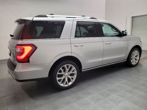 Used 2019 Ford Expedition Limited w/ Equipment Group 302A AWD/4WD image 10