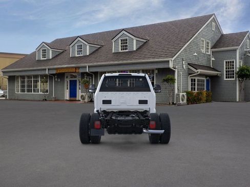 New 2025 Ford F350 XL image 5