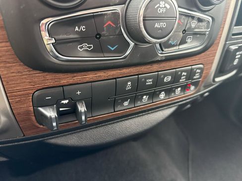 Used 2018 RAM 2500 Laramie AWD/4WD image 21
