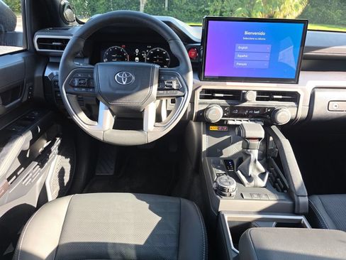 New 2026 Toyota 4Runner TRD Off-Road Premium AWD/4WD image 7