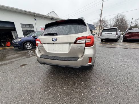 Used 2015 Subaru Outback 2.5i Premium image 45