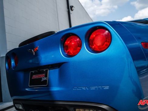 Used 2009 Chevrolet Corvette Z06 w/ Preferred Equipment Group RWD image 32