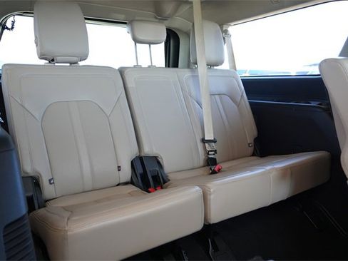 Used 2024 Ford Expedition Max Limited image 25