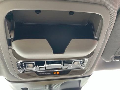 Used 2022 Lincoln Corsair AWD w/ Equipment Group 101A image 14