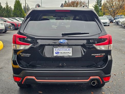 Used 2024 Subaru Forester Sport image 6