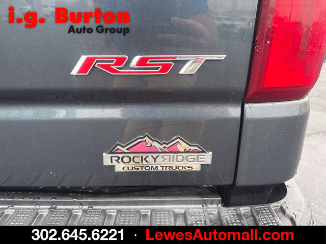 Used 2019 Chevrolet Silverado 1500 RST w/ All-Star Edition AWD/4WD image 4