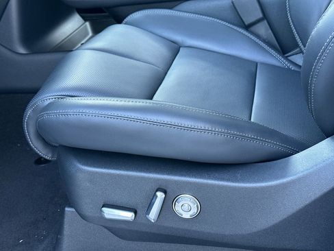 New 2026 Lincoln Navigator Reserve image 22