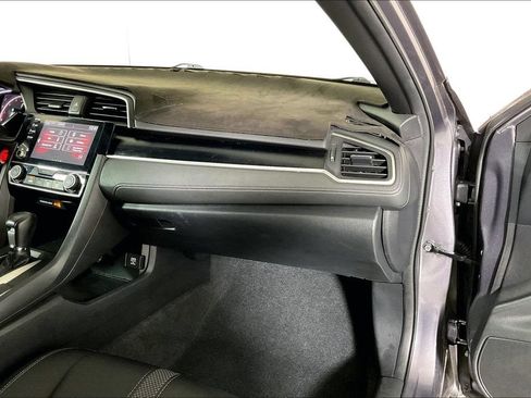 Used 2019 Honda Civic Sport image 16