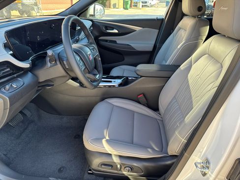 New 2026 Buick Envista Avenir image 26