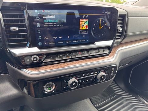 Used 2023 Chevrolet Silverado 1500 LT image 7