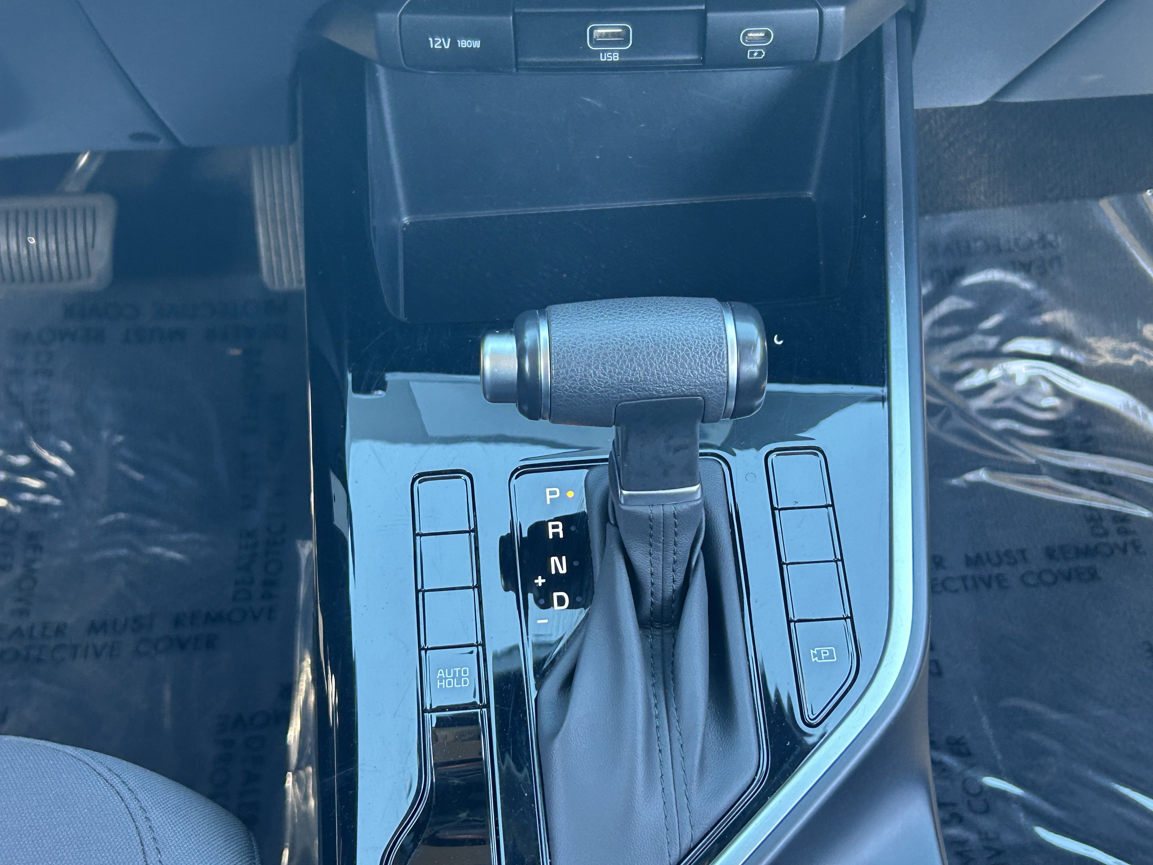 Certified 2025 Kia Niro LX FWD image 22