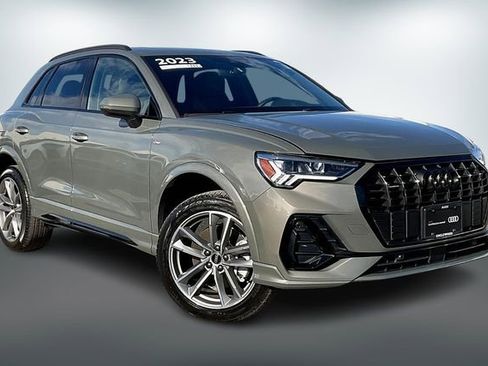 Certified 2023 Audi Q3 2.0T Premium w/ Black Optic Sport Package image 1