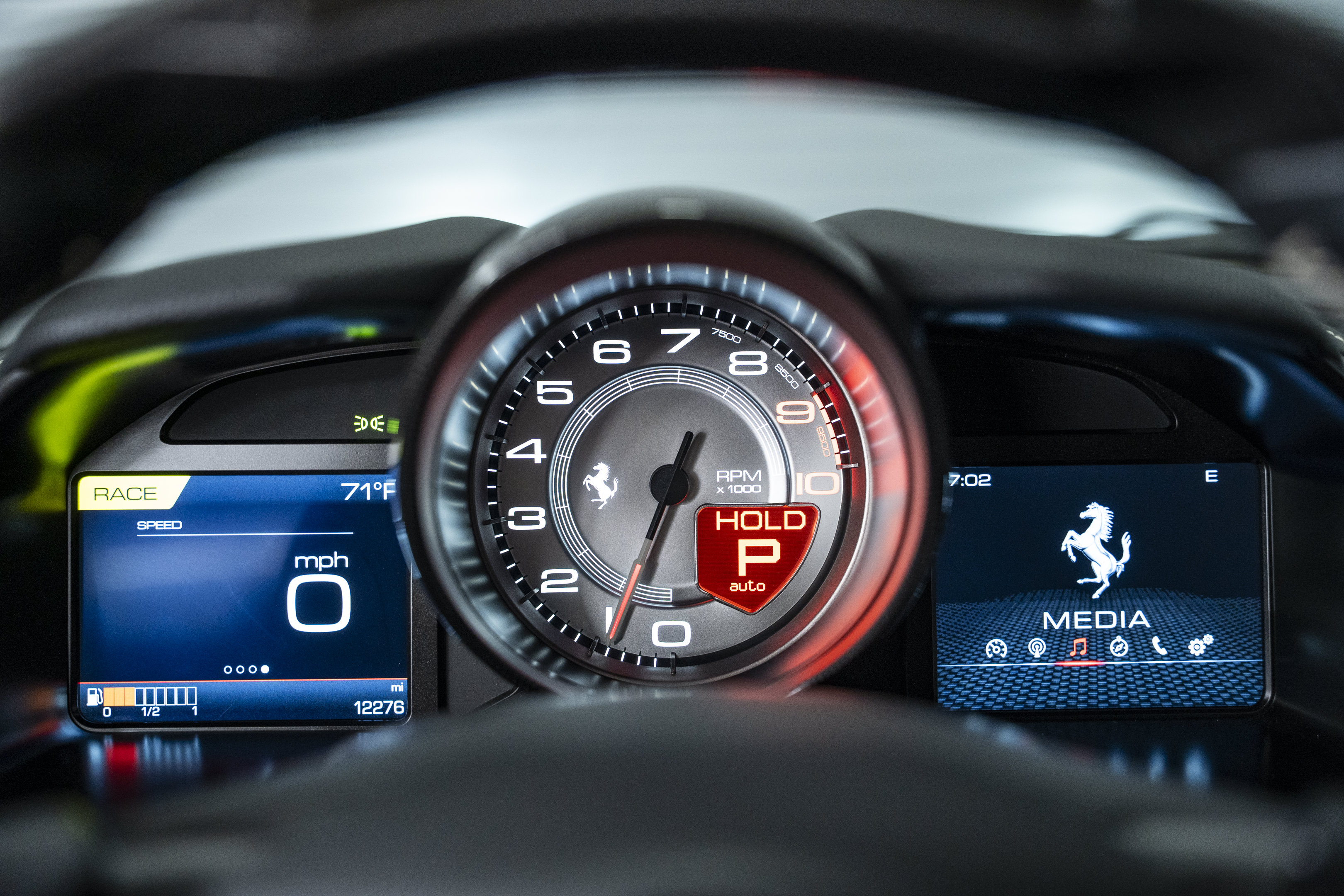 Used 2019 Ferrari 812 Superfast RWD image 30
