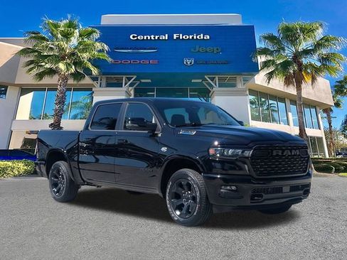 New 2026 RAM 1500 4x4 Crew Cab image 2