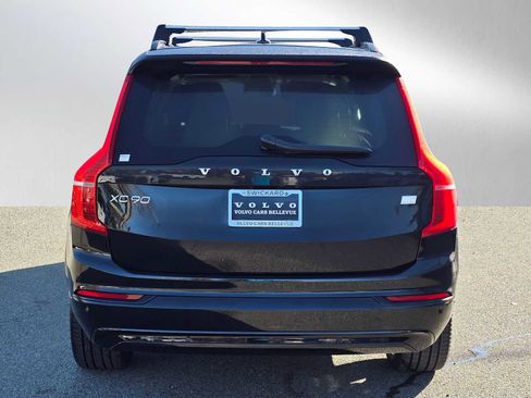 Certified 2023 Volvo XC90 T8 Ultimate image 4