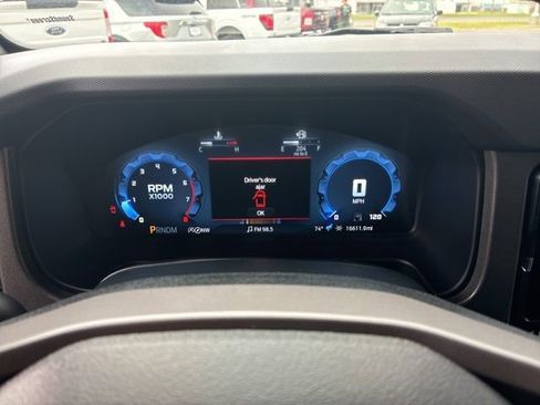 Used 2025 Ford Bronco Big Bend AWD/4WD image 14
