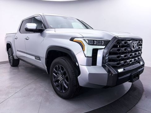 Used 2023 Toyota Tundra Platinum AWD/4WD image 10