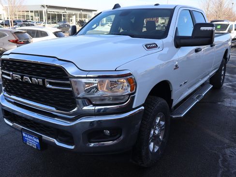 Used 2024 RAM 3500 Big Horn image 3