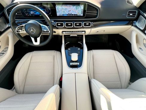 Certified 2022 Mercedes-Benz GLS 450 4MATIC image 13