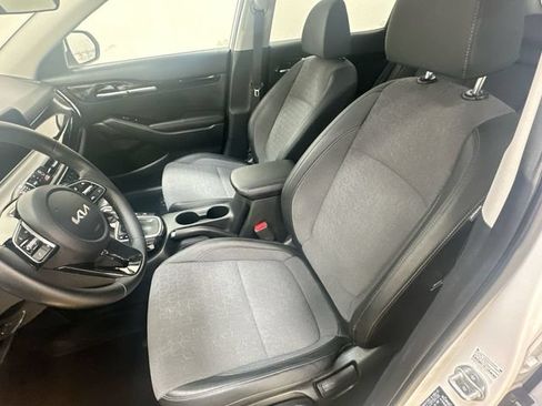 Certified 2024 Kia Seltos S AWD/4WD image 14