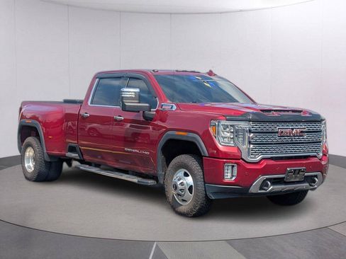 Used 2020 GMC Sierra 3500 Denali w/ Denali Ultimate Package AWD/4WD image 9