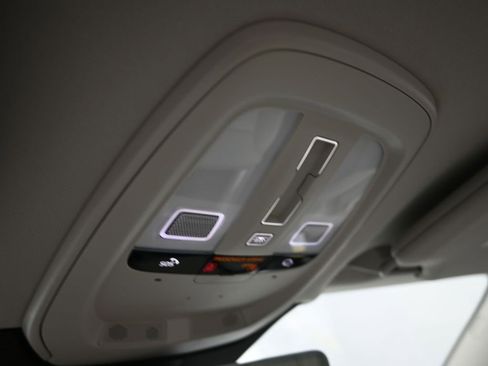 New 2026 Volvo XC90 B6 Ultra image 25