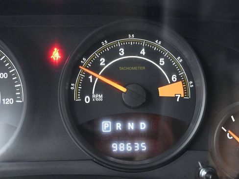 Used 2015 Jeep Patriot Sport w/ Power Value Group FWD image 16