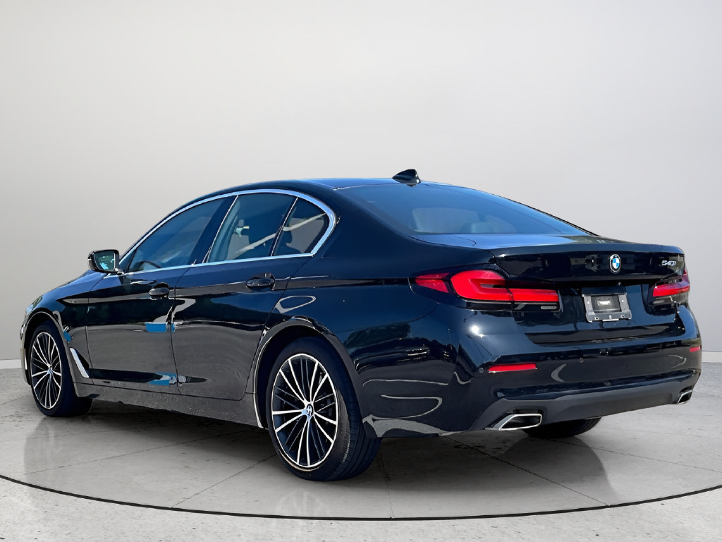 Used 2023 BMW 540i w/ Convenience Package RWD image 6