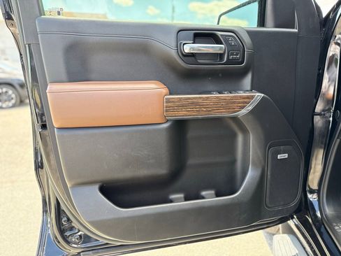 Used 2019 Chevrolet Silverado 1500 High Country w/ High Country Premium Package AWD/4WD image 13