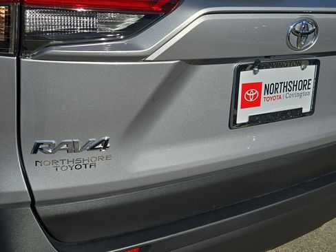 Certified 2025 Toyota RAV4 XLE image 5