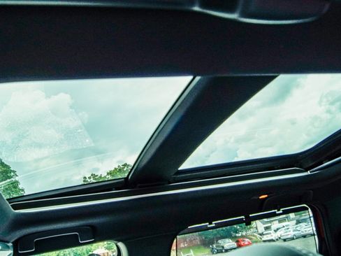 New 2025 Mitsubishi Outlander image 15