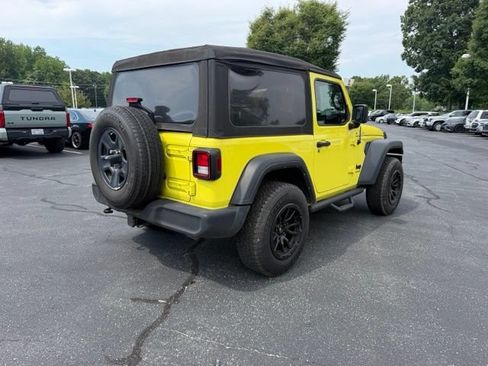 Used 2022 Jeep Wrangler Sport AWD/4WD image 8