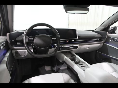 Certified 2024 Hyundai Ioniq 6 SEL AWD/4WD image 6