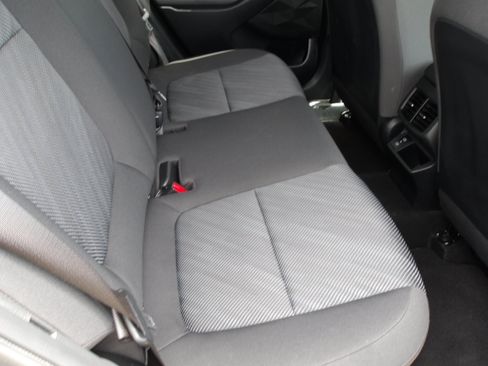 Used 2026 Kia Seltos LX AWD/4WD image 11