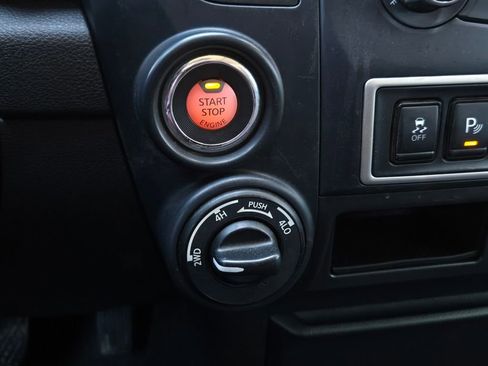 Used 2022 Nissan Titan S w/ S Utility Package image 19